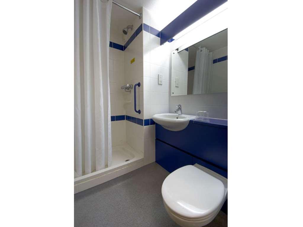 Travelodge Halifax Ruang foto